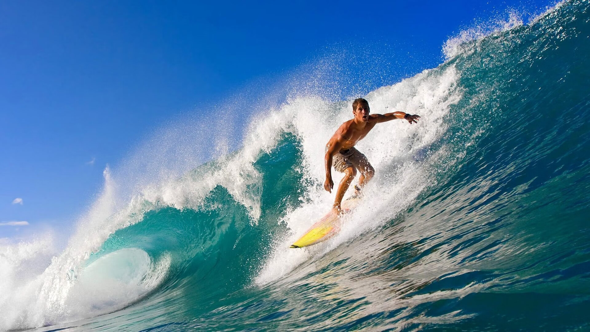 蒂姆重返赛场，出色防守首场状态出色，日本队观众沸腾！上演精彩一战